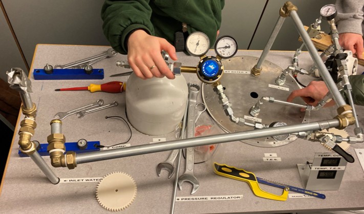 Top view of the airtank and rebuilt pipe system.